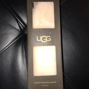 NWT Ugg Insoles